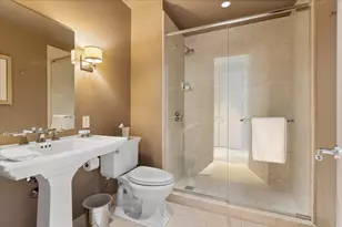 401 N Wabash Ave, Chicago, IL 60611 - Photo 19
