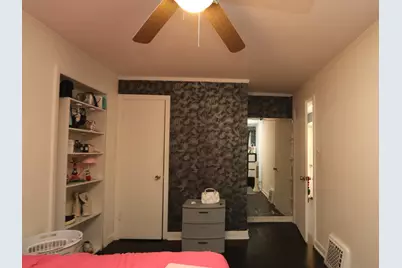 10134 S Bensley Avenue, Chicago, IL 60617 - Photo 11
