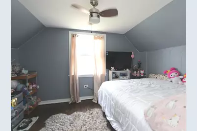 10134 S Bensley Avenue, Chicago, IL 60617 - Photo 13