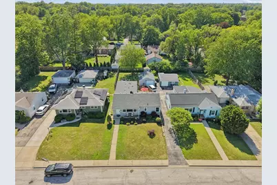 52 S Midland Avenue, Mundelein, IL 60060 - Photo 19