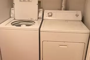 1408 W Waveland Ave, Chicago, IL 60613 - Photo 17