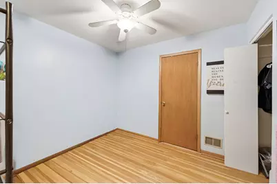 8346 N Octavia Avenue, Niles, IL 60714 - Photo 9