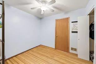 8346 N Octavia Ave, Niles, IL 60714 - Photo 9
