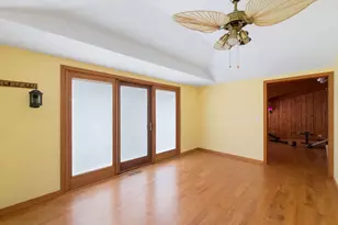 8346 N Octavia Ave, Niles, IL 60714 - Photo 11