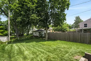 1215 W Roosevelt Rd, Wheaton, IL 60187 - Photo 19