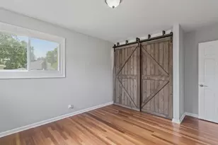 1215 W Roosevelt Rd, Wheaton, IL 60187 - Photo 9