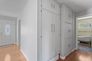 1215 W Roosevelt Rd, Wheaton, IL 60187 - Photo 11