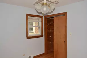 5929 W 64th St, Chicago, IL 60638 - Photo 9