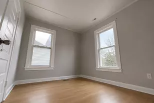 2481 E 74th St, Chicago, IL 60649 - Photo 19