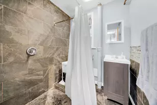3013 S Kolin Ave, Chicago, IL 60623 - Photo 17