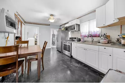 3013 S Kolin Avenue, Chicago, IL 60623 - Photo 15