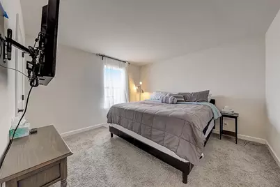 1329 McIntosh Drive, Mundelein, IL 60060 - Photo 19