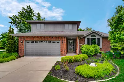21147 Hunter Woods Drive, Frankfort, IL 60423 - Photo 1
