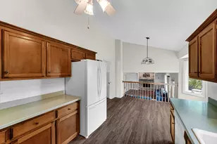 21147 Hunter Woods Dr, Frankfort, IL 60423 - Photo 5