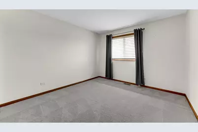 21147 Hunter Woods Drive, Frankfort, IL 60423 - Photo 13
