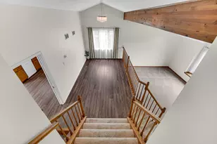 21147 Hunter Woods Dr, Frankfort, IL 60423 - Photo 9