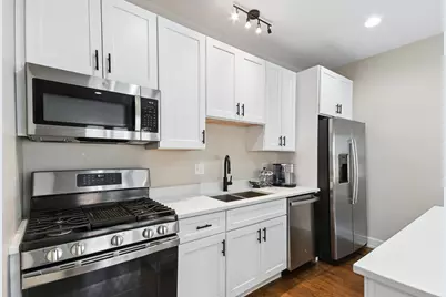 6835 S Clyde Avenue, Chicago, IL 60649 - Photo 5