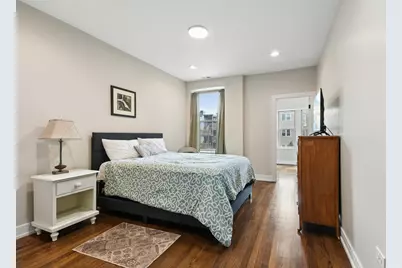 6835 S Clyde Avenue, Chicago, IL 60649 - Photo 9