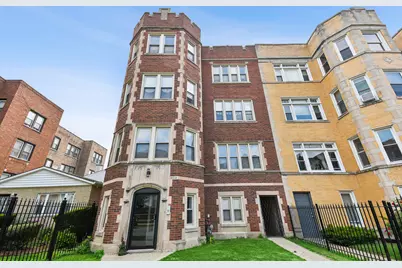 6835 S Clyde Avenue, Chicago, IL 60649 - Photo 1