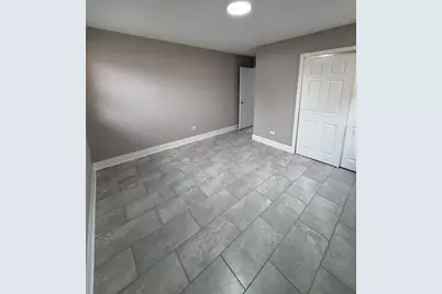 1407 Roosevelt Road #2C, Wheaton, IL 60187 - Photo 7