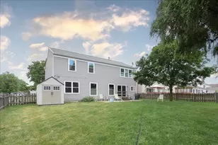 886 Farm Glen Ln, Carol Stream, IL 60188 - Photo 27