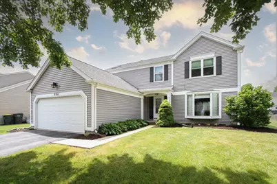 886 Farm Glen Lane, Carol Stream, IL 60188 - Photo 1