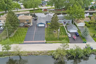 715 Monterrey Terrace, McHenry, IL 60050 - Photo 3