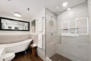 3232 N Halsted St, Chicago, IL 60657 - Photo 11