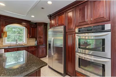 325 Canterbury Lane, Inverness, IL 60010 - Photo 23