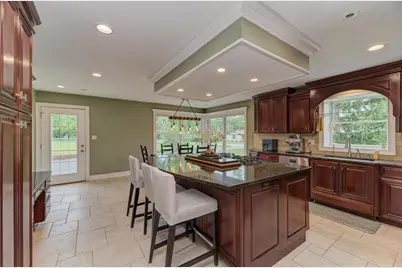 325 Canterbury Lane, Inverness, IL 60010 - Photo 17
