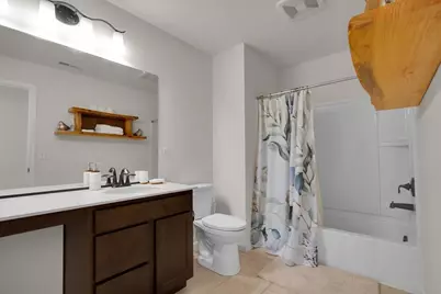 2220 Walnut Glen Boulevard, Island Lake, IL 60042 - Photo 23