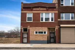 1835 E 79th St, Chicago, IL 60649 - Photo 1