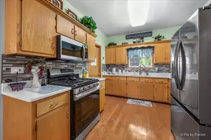 1084 Chovan Dr, Joliet, IL 60435 - Photo 15