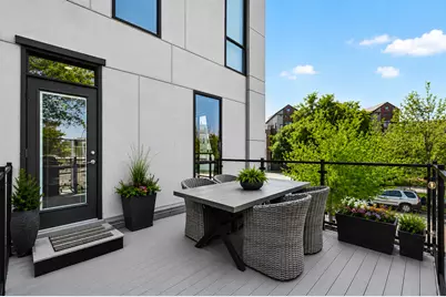 1755 N Winnebago Avenue, Chicago, IL 60647 - Photo 21