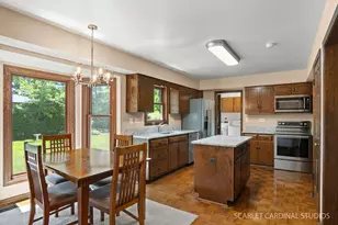215 Alpine Dr, Lake Zurich, IL 60047 - Photo 9