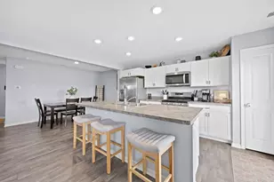 7621 Stonecrop Ln, Joliet, IL 60431 - Photo 9