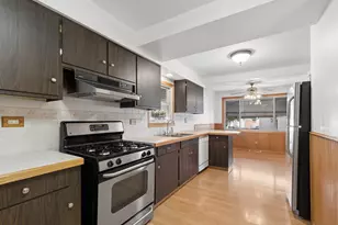 4140 N Pontiac Ave, Chicago, IL 60634 - Photo 5