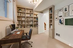 854 N May St, Chicago, IL 60642 - Photo 27