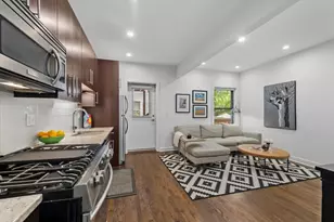 1454 W Roscoe St, Chicago, IL 60657 - Photo 5