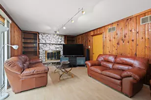 1935 Green Trails Dr, Lisle, IL 60532 - Photo 19
