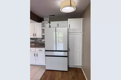 6700 S Brainard Avenue #411, Countryside, IL 60525 - Photo 5