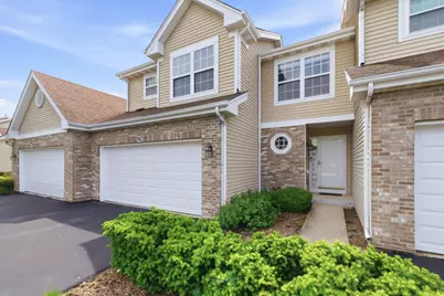962 Willow Street, Itasca, IL 60143 - Photo 1