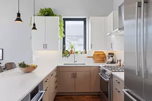 1018 N Wood St, Chicago, IL 60622 - Photo 9