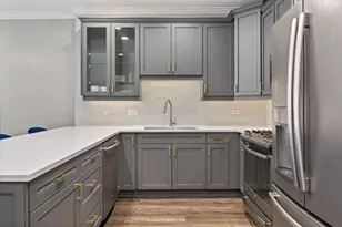 4553 N Magnolia Ave, Chicago, IL 60640 - Photo 9