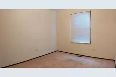 1070 Glouchester Harbor #1070, Schaumburg, IL 60193 - Photo 13