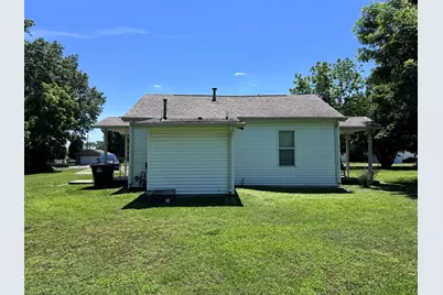 900 S Rotan Street, Salem, IL 62881 - Photo 5