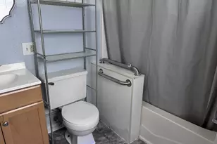 900 S Rotan St, Salem, IL 62881 - Photo 11