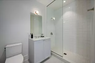 21 N May St, Chicago, IL 60607 - Photo 29