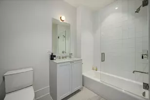 21 N May St, Chicago, IL 60607 - Photo 31
