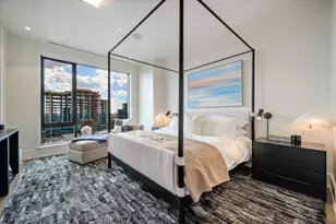 21 N May St, Chicago, IL 60607 - Photo 23